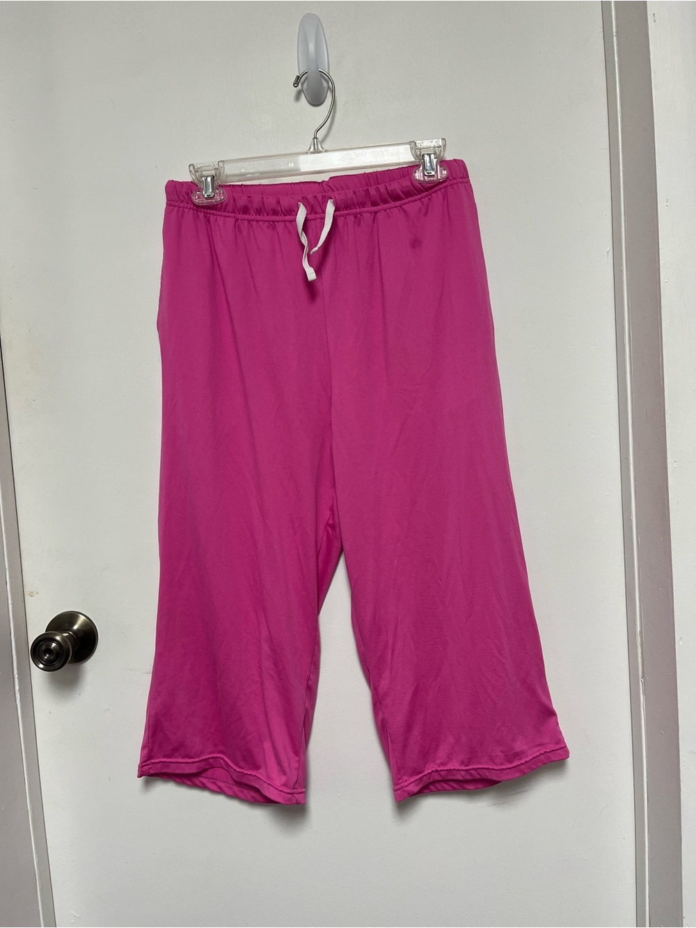 Women’s Pull-On PJ capris with Drawstring. Set of 3. Hot pink, gray & black